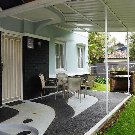 Diyar Villas Puncak K3/2 Exterior photo